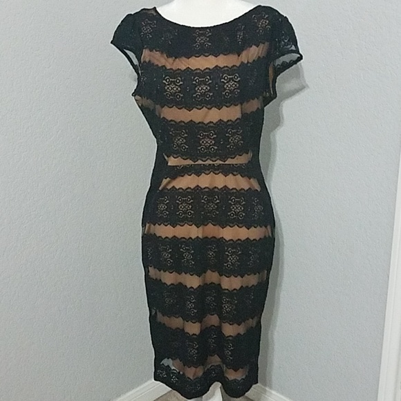 Black Lace Midi Dress - Picture 1 of 4